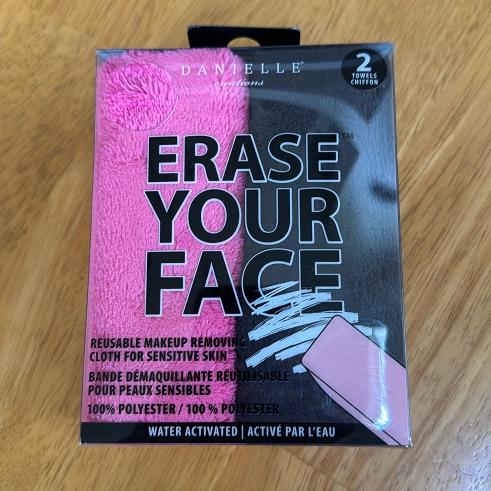 ✋🎁NWT Erase Your Face Reusable Makeup Removing Cloths Water Activated Gift